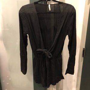 Sage Black Long Sleeved Romper. Size US S.